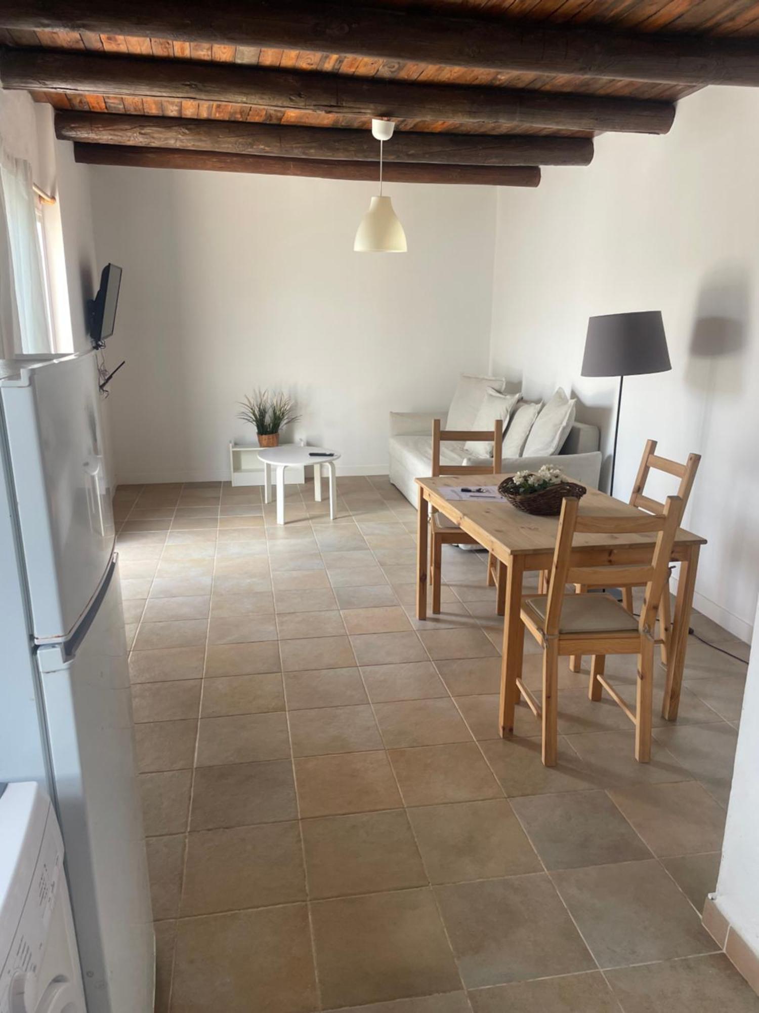 Apartment In Famara Beach Teguise  Esterno foto